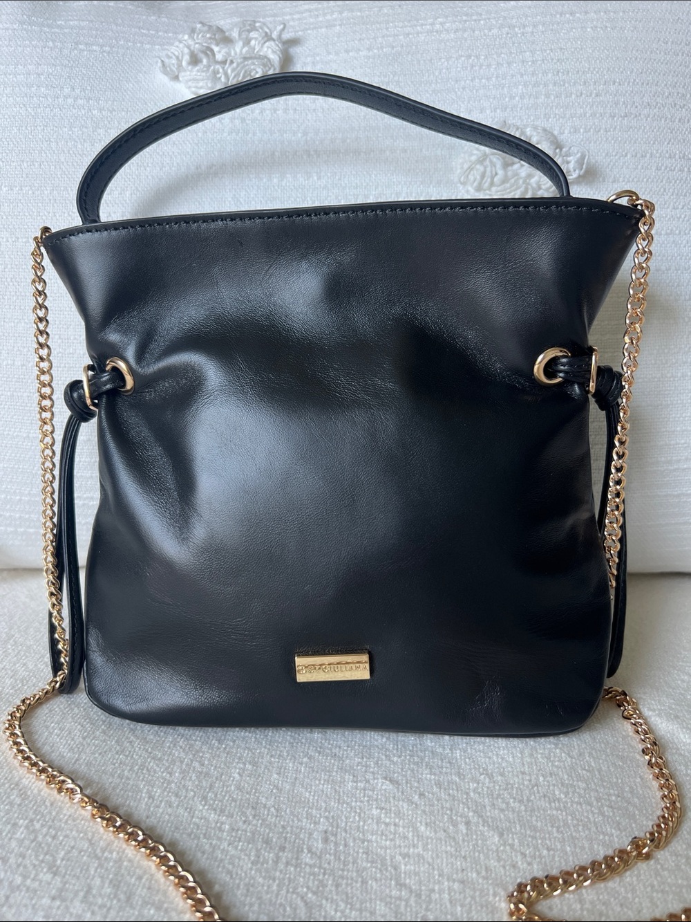 G by Giuliana Black genuine leather crossbody Bag with Gold Chain